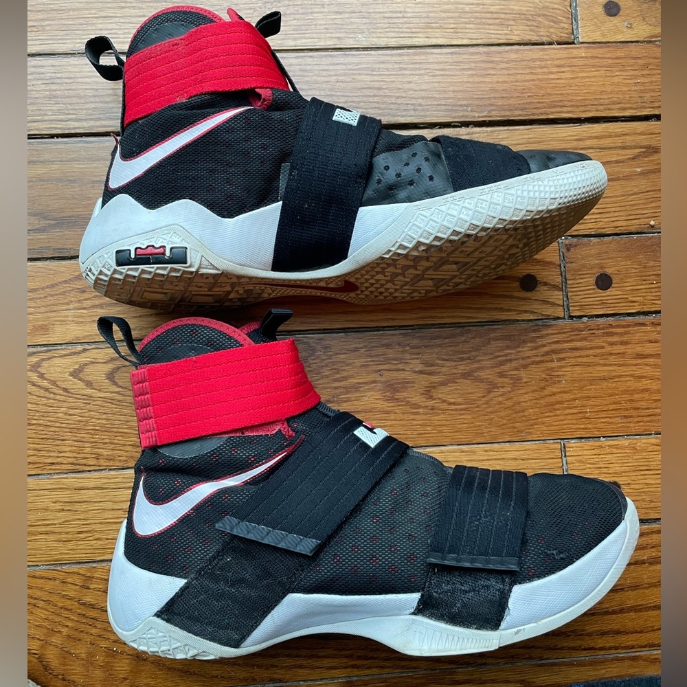 Nike Lebron 10